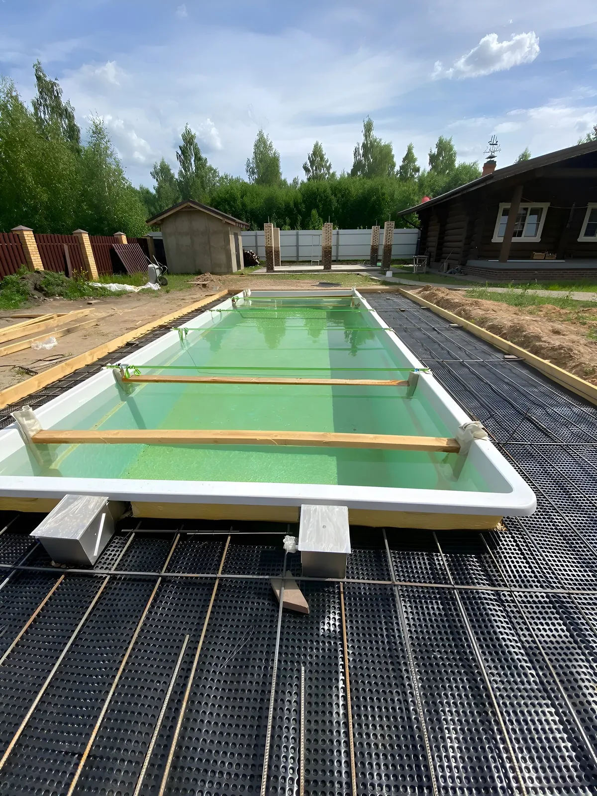 Laguna 9 — вечернее освещение в Ангарске