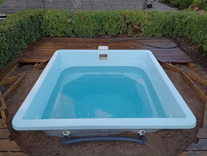 Композитная купель Laguna 2 — установка в Ангарске